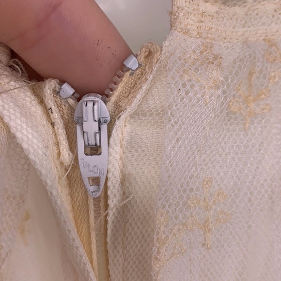 Gunne Sax Cream Lace Dress - Picture 11 of 14